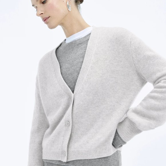 FROM FUTURE 100% CASHMERE CARDIGAN- MEDIUM - Picture 2 of 7